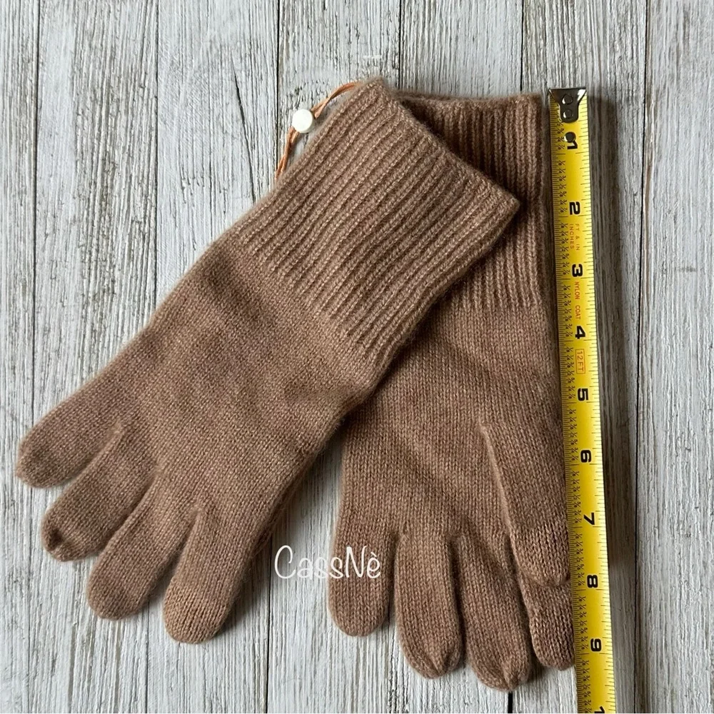 Quince Mongolian Cashmere Gloves - Picture 4 of 4